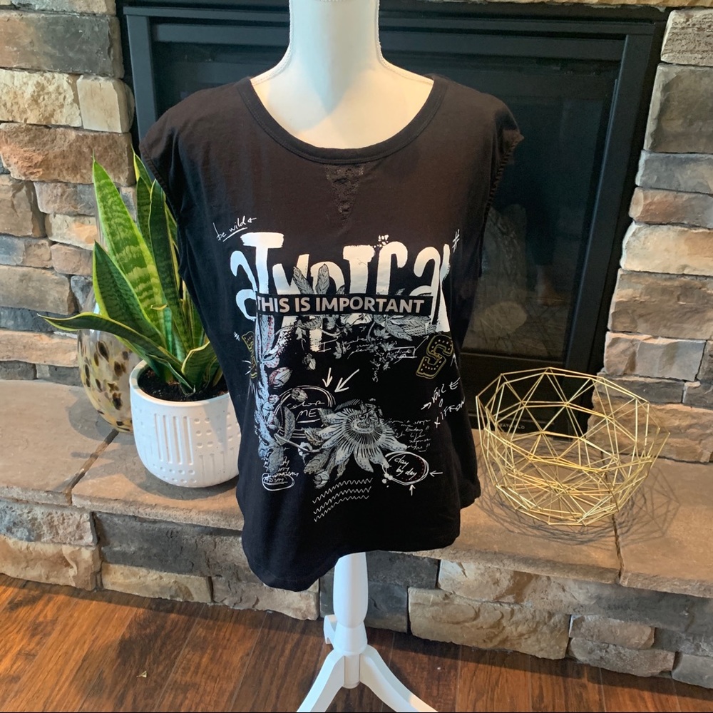 Desigual Graphic Tee